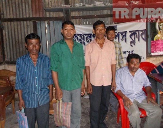 Kamalpur: Poor tribals deprived of NFSA: Leaders failed to assure them of any hope Kamalpur: Poor tribals deprived of NFSA: Leaders failed to assure them of any hope